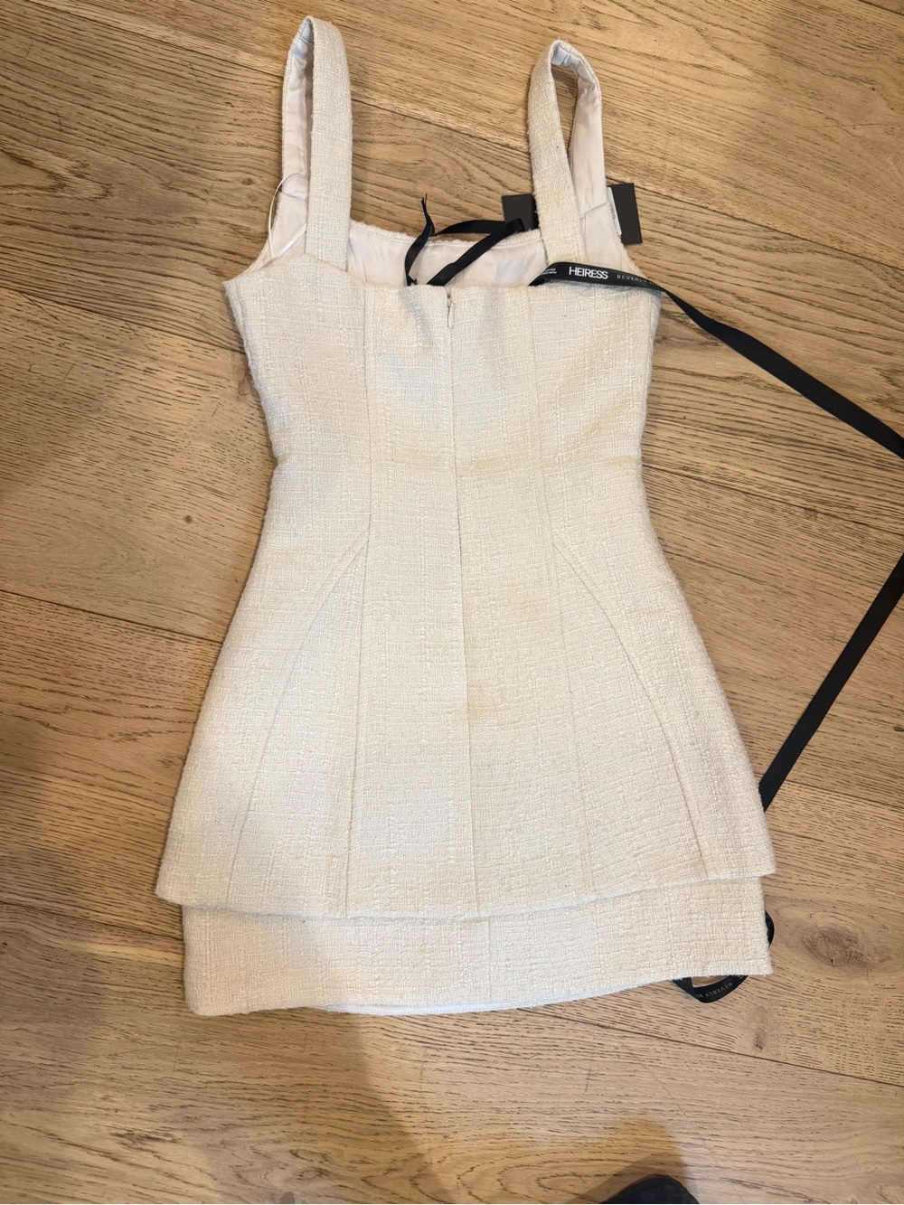 HERSS Ivory Textured Mini Dress with Floral Applique - Picture 2 of 2